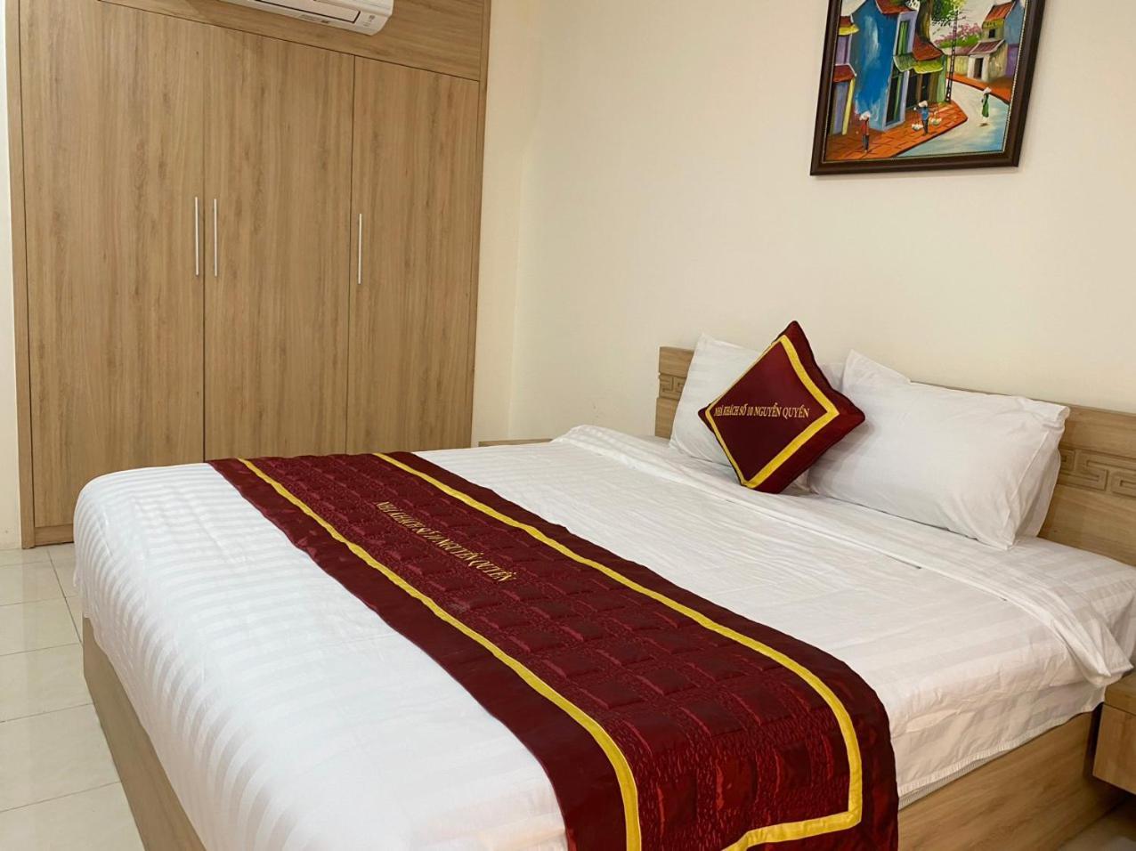 NguyẽN QuyèN Hotel Ανόι Εξωτερικό φωτογραφία
