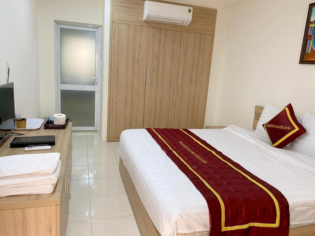 NguyẽN QuyèN Hotel Ανόι Εξωτερικό φωτογραφία