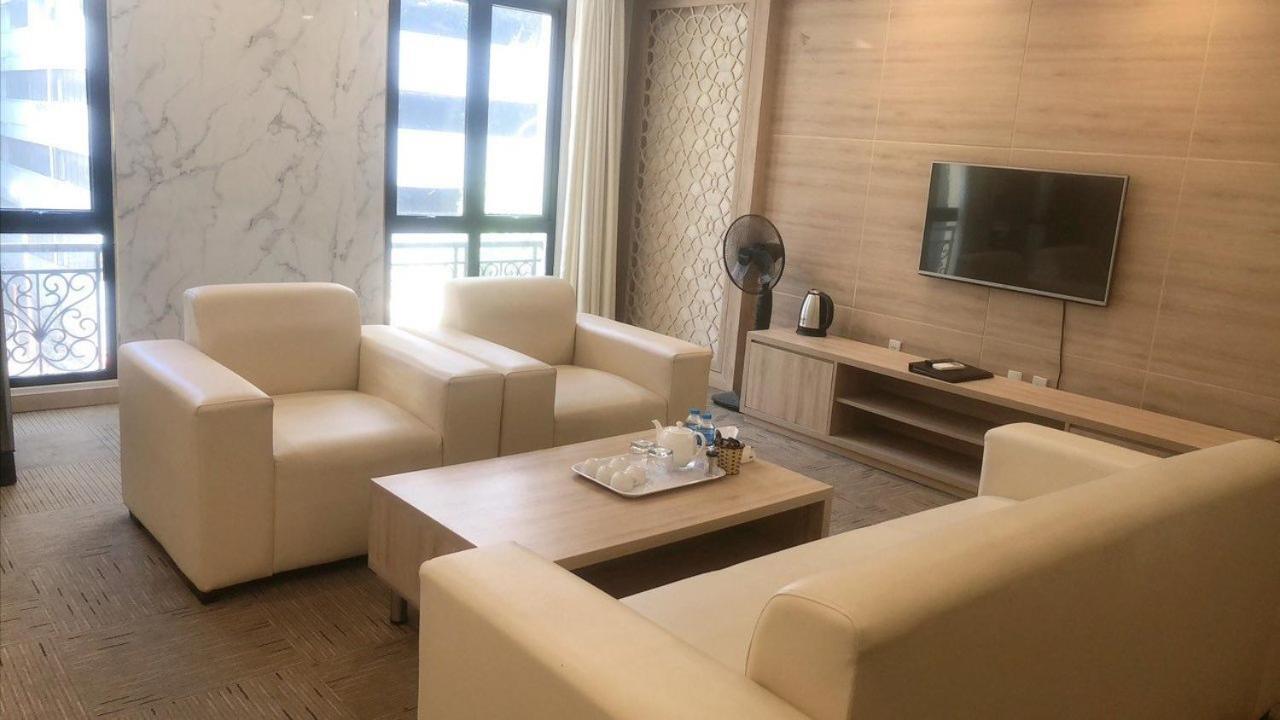 NguyẽN QuyèN Hotel Ανόι Εξωτερικό φωτογραφία